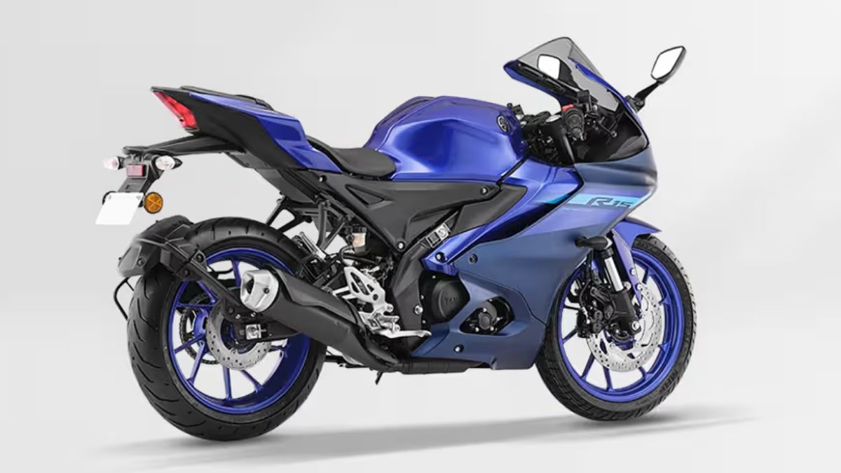 Yamaha R15 V4