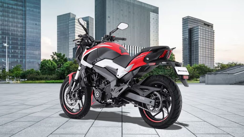 Bajaj Dominar 250 – पावर, स्टाइल और कम्फर्ट का दमदार कॉम्बिनेशन कीमत, फीचर्स और फर्स्ट इम्प्रेशन